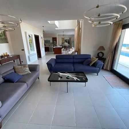 Sleeps 6, W/ Private Pool And Modern Design - Awz 302 빌라