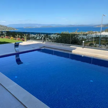 Villa Sleeps 6, W/ Private Pool And Modern Design - Awz 302 Bodrum