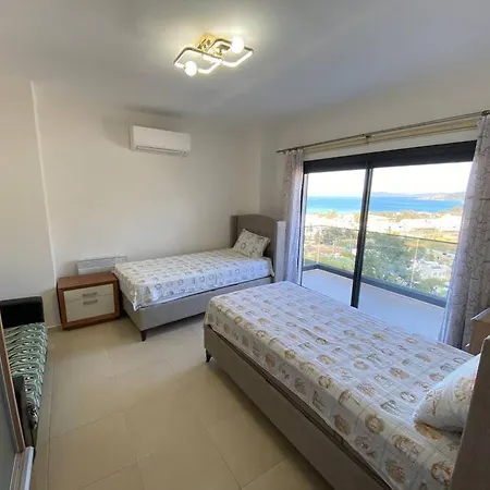Sleeps 6, W/ Private Pool And Modern Design - Awz 302 Villa *